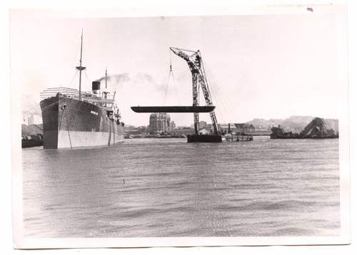 Port toulon bateau - ?, grue