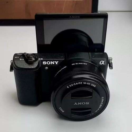 New sony alpha a5100 - sony,