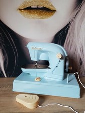 ANCIENNE MACHINE À COUDRE "MA COUSSETTE" A PILES JOUET ENFANT VINTAGE 