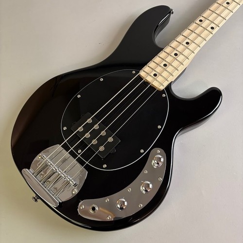 Sterling music man stingray - by,