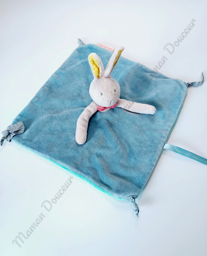Doudou plat lapin bleu gris - plat,