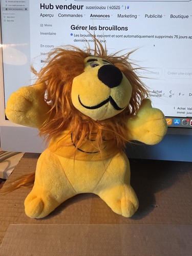 Peluche lion credit - peluche,