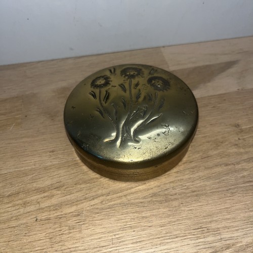 Boîte cuivre repoussée - boîte, en