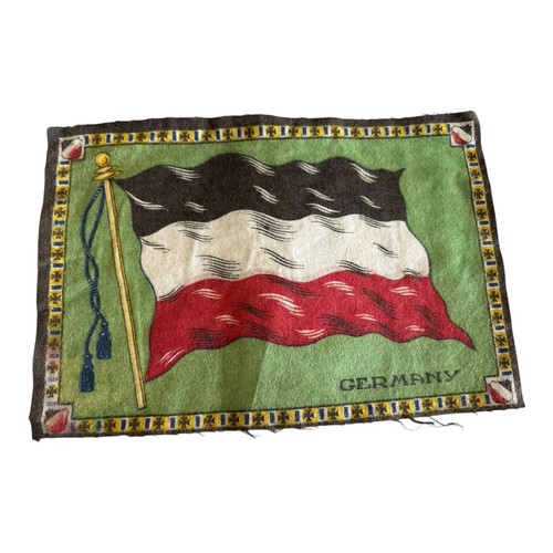 Vintage 1910 tobacco felt - 1910, flag