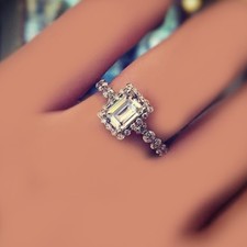 GIA 18k or Blanc 2.50 Carat