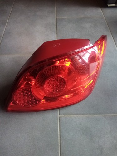 Feu arrière droit peugeot 307 - arrière,