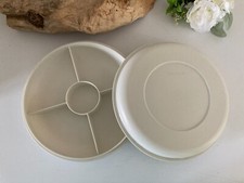 724⚜️Plat de Service Tupperware à Compartiment en Plastique Blanc Diamètre 25 Cm