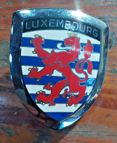 Insigne automobile auto