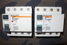 INTERRUPTEUR DIFFERENTIEL TETRAPOLAIRE 63A 30mA TYPE AC MERLIN GERIN TRIPHASE +N