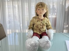 Poupée d'artiste de