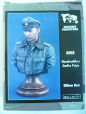 Buste en résine 1/9