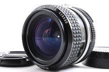 Objectif grand angle Nikon