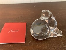 Chat en rond en cristal de