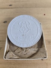 medaille en porcelaine ecole