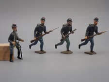 PLOMB  CBG-MIGNOT  FAB  APRES  1950  4 SOLDATS NORDISTES   BB3