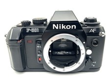 Nikon F-501 Boîtier Reflex