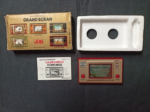 Nintendo game and watch - nintendo,