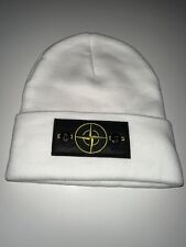 Bonnets Stone Island neufs