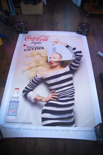 Coca cola gaultier 2010 - coca, a