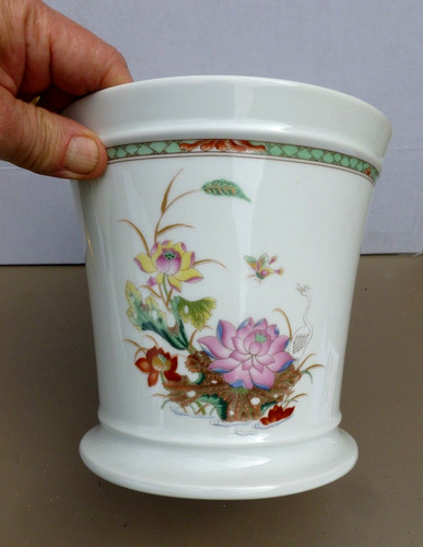 Joli vase cache - , pot