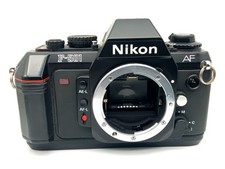 Nikon F-501 SLR Noir Avec Data
