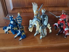 PAPO LOT DE 3 FIGURINES CHEVALIERS DU MOYEN-AGE dont rois