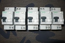 DISJONCTEUR DIFFERENTIEL 16A