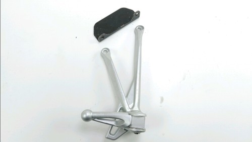 Platine arriere droite - platine,