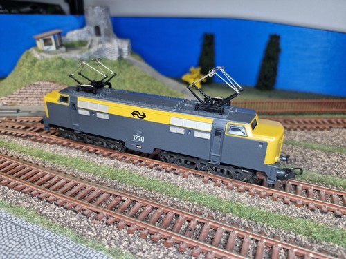 Locomotive electrique - locomotive,