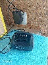 Chargeur Tait T03-00322-AAAA avec Alimentation comme Neuf pour TP3000  ( P15 )