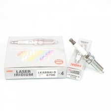 Bougie d'allumage NGK pour Moto KTM 660 LC4 PRESTIGE Après 2007 Neuf