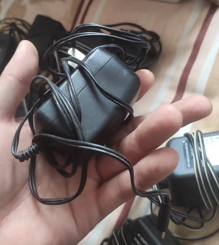 Adaptateur secteur pour - adaptateur,