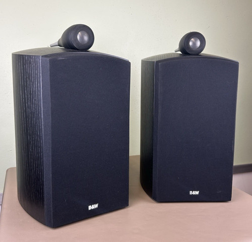 Nautilus 805 speakers - b&w,