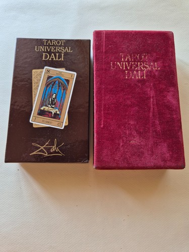 Dali tarot universal de - /,