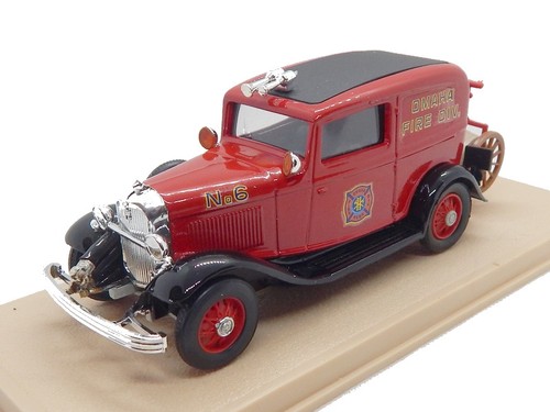 Ford tudor 1932 pompiers - ford,