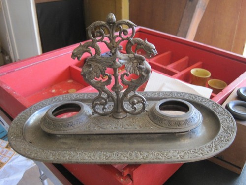 Ancien encrier metal - en,