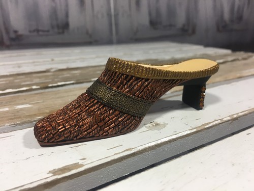 Just the right shoe raine - the,