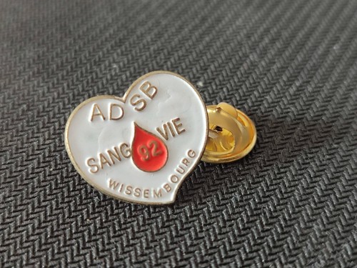 Pin vintage épinglette - vintage,