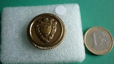 BOUTON ANCIEN  METAL  DORE /