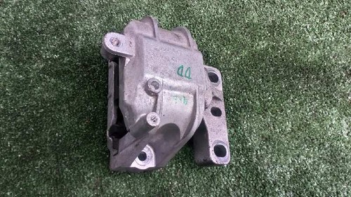 Support moteur droit - moteur,