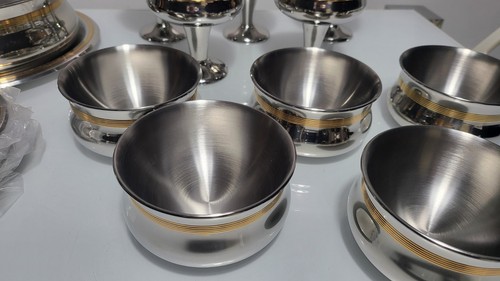 Acier inoxydable iber - 18/10,