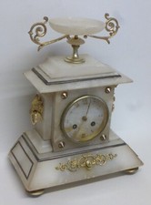  Pendule marbre et bronze fin