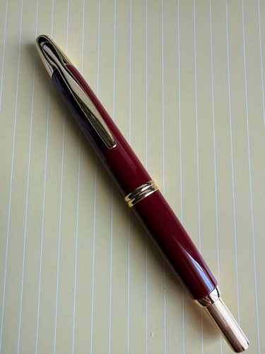 Pilot capless 18k medium - capless,