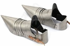 Armure médiévale chaussures