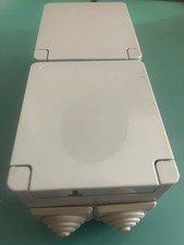 LEGRAND PLEXO Double Prises