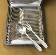 ménagère 12 couverts CHRISTOFLE ALFENIDE modèle DIAMANT métal argenté 20,5 cm