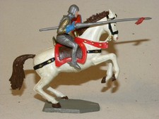 FIGURINE STARLUX CHEVALIER DU