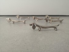 Lot de 6 porte couteaux en métal argenté chien Teckel