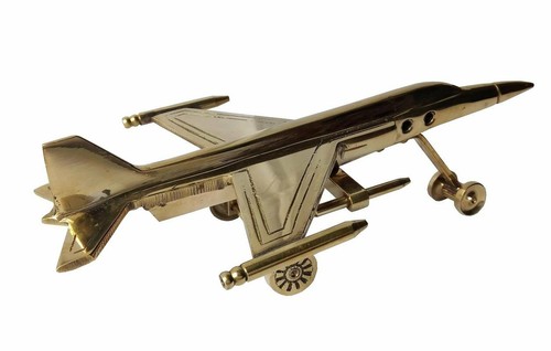 Laiton antique vintage jet - /,