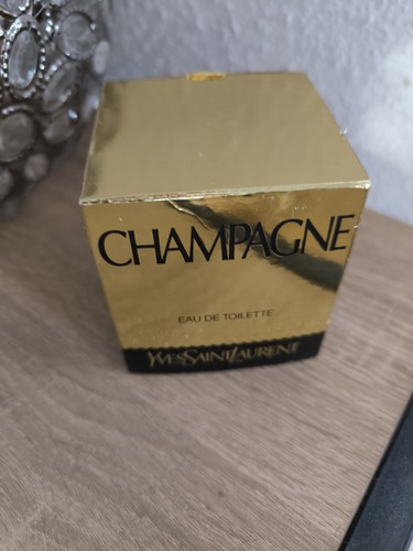 Eau toilette champagne - toilette,